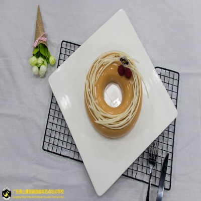 西點培訓(xùn) | 蛋糕培訓(xùn) | 佛山展翅學(xué)員淋面西點作品分享